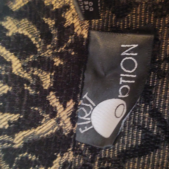 First Option jacket/ blazer large - Picture 2 of 4